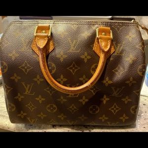 Authentic Louis Vuitton Speedy 25